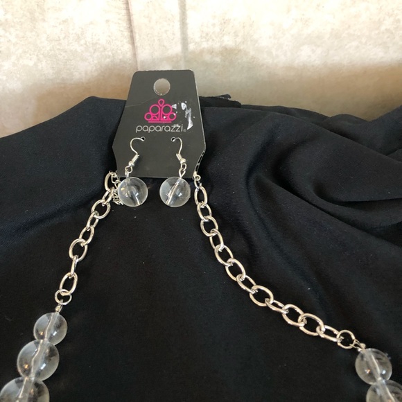 3 FOR $15🔥COPY - Necklace With Matching Earrings - Picture 2 of 3